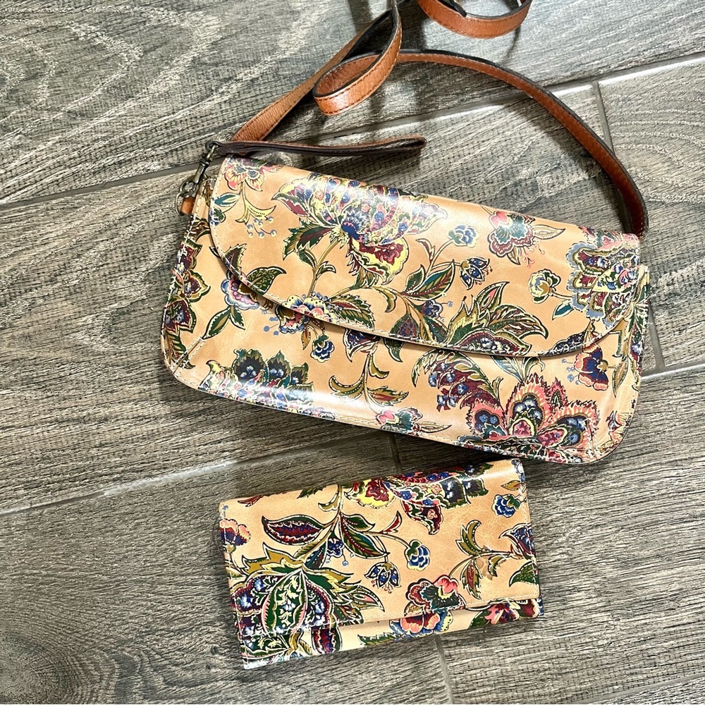 Patricia Nash / NEW Baku French Tapestry Purse Bag and Wallet